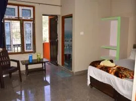 GAYATRI HOMESTAY