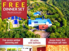 The Orchard Resort & Spa Melaka I World Spa Awards Winner I Free Access to Outdoor Spa Pool, אתר נופש במלאקה