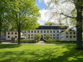Vadstena Klosterhotell Konferens & Spa, hótel í Vadstena