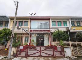 Penang Hill Lodge, cabin in Ayer Itam
