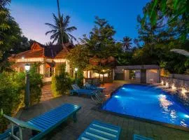 Pop Tavern Kovalam Beach Private Pool Villa by VOYE HOMES