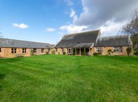 Field Barn - Norfolk, hotel with parking in Ringstead