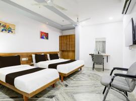 OYO HOTEL SHATWEEK, hotell i Ankleshwar