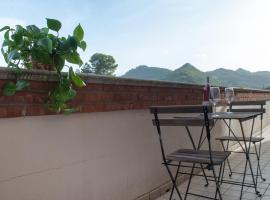 Casa Dèlfico Ristoro in famiglia, country house in Teramo