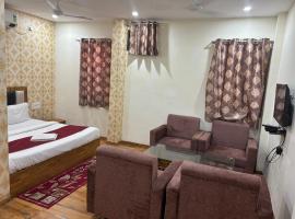 라이푸르에 위치한 호텔 Hotel ARRAJ, Raipur
