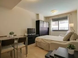 2º Línea de playa con piscina & parking