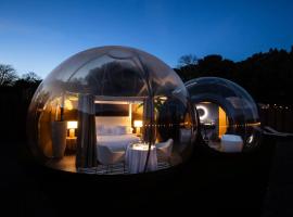 burbujas del sella, camping de luxo em Collera
