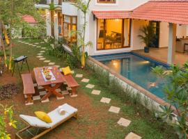 ELIVAAS Amahoro Luxury 4BHK Villa with Pvt Pool in Moira, villa in Moira