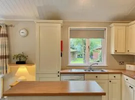 Norton Plus Lodge 29