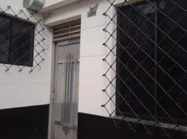 Casa Familiar- Turística Manríque Medellín
