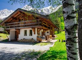 Warm & Cosy 3BR Chalet w/ Fireplace in Nature, chalet i Les Houches