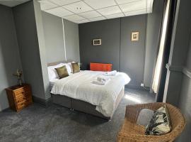 Manchester Stay Hotel - Free Parking, B&B in Manchester