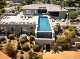 Villa EVA, vue mer et montagne, plage à pieds