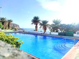 Ocean view from Comodoro Apartments, hotel in Los Cristianos