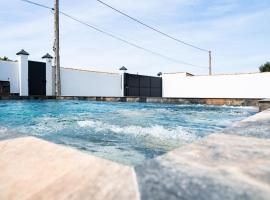 Domus Gades, chalet de monta&ntilde;a en Chiclana de la Frontera