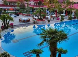 Vox Maris Grand Resort