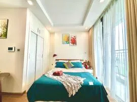 Deluxe Studio Vinhomes Green Bay Near My Dinh and Dcapital