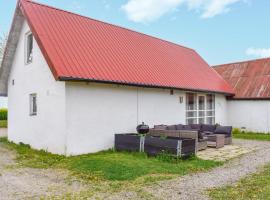 Nice Home In Glemmingebro With Wifi, hotel u gradu Löderup