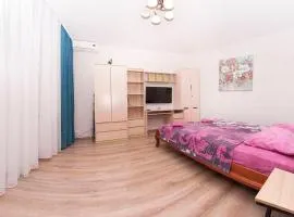 apartments on Chkalova