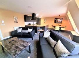 Friary House Serviced Apartments by Roomsbooked, hotel Gloucesterben