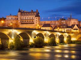 Appartement De Charme climatisé pour 6 à 8 pers, Hotel in Amboise