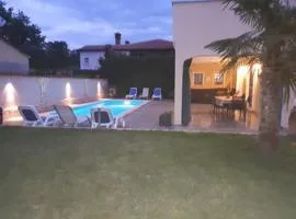 Ferienwohnung Dino mit Privatem Pool in Istrien