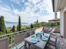 Casa vacanze gran panorama, hotel in Gargnano