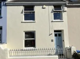 Dot's Cottage