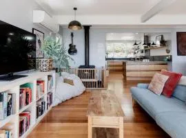 Hillside Retreat in Hobart