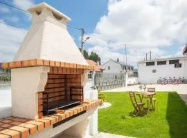 AG Casa Belenda con jardín 11pax, Santiago a 40km