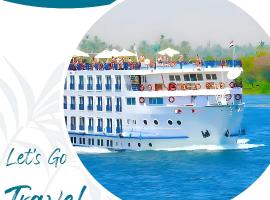 Nile Cruise NCO Every Monday from LUXOR 4 nights & every Friday from ASWAN 3 nights, hotelli kohteessa Luxor lähellä lentokenttää Luxorin kansainvälinen lentokenttä - LXR 