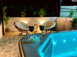 Thassion-ikea Jacuzzi private villa, villa en Astris