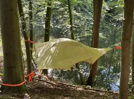 Baumzelt in idyllischer Lage