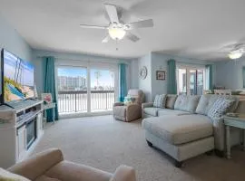 Ground Floor Oceanfront, Beach Access, Pool, and Garage Parking