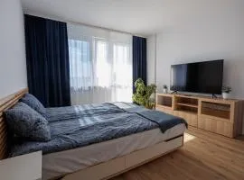 Oboźna 25