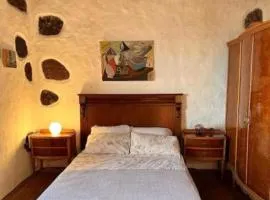Casa Poesía de El Hierro, situada en el centro de El Pinar