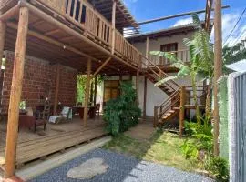 Casa agradável com pátio