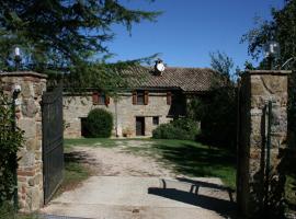 Monte Del Lago, hotel en Magione
