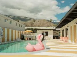 Mod Retreat in Vibrant Palm Springs