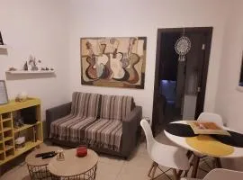 SCR-Copacabana-Lindo Apartamento a 1 Qd da Praia