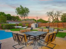 Spectacular 6BR 2 5B Home with Pool