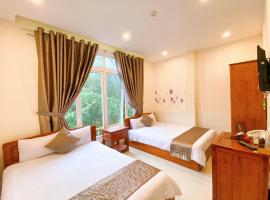 Hotel Phạm Duy, hotel en Da Lat