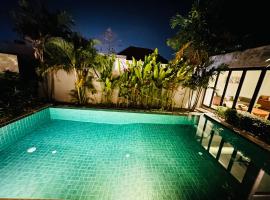 summer pool villa, hotel v destinaci Laguna Phuket
