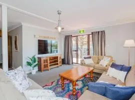 Blizzard Bunny Lodge 43 Gippsland Street