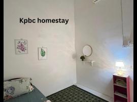 Kpbc Homestay 3bilik, ваканционно жилище в Джитра