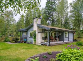 Holiday home Sparreholm, hotel v destinaci Sparreholm