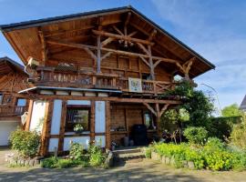 Ferienhaus Eifelglühen, hotelli kohteessa Monschau