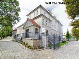 Villa La Pierre, готель у місті Стшеґом