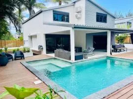 Villa JoCeline - 4ch-4sdb - piscine chauffée - proche plage