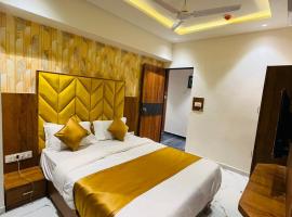 Hotel Paramount Villa, viešbutis mieste Gandhinagaras